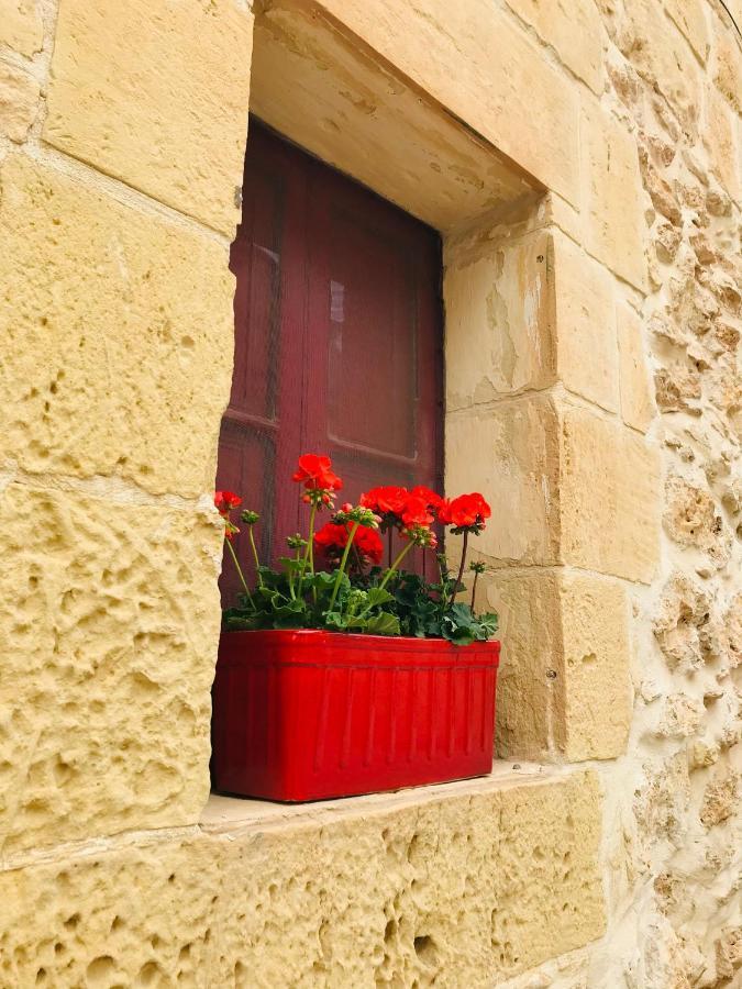 The Cloisters Bed And Breakfast Xagħra Kültér fotó