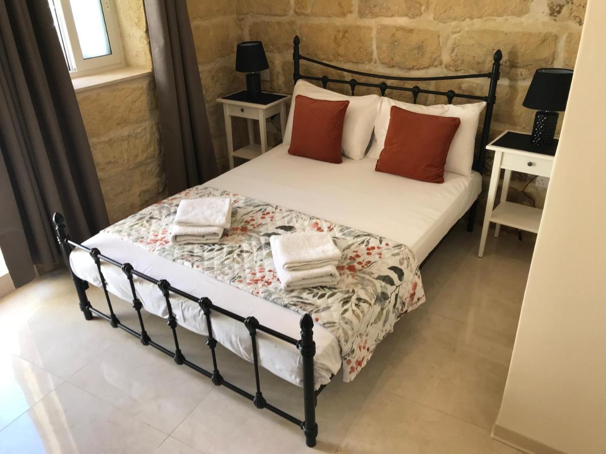 The Cloisters Bed And Breakfast Xagħra Kültér fotó