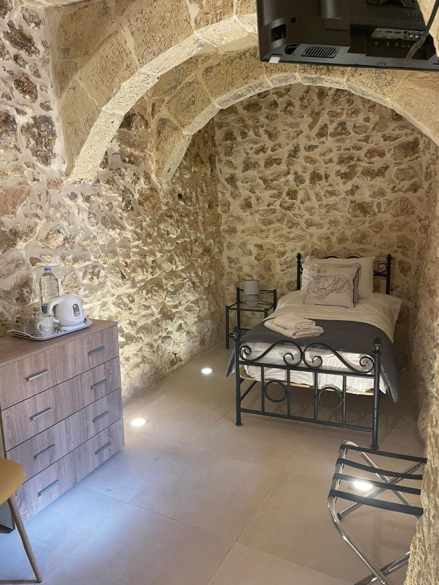 The Cloisters Bed And Breakfast Xagħra Kültér fotó