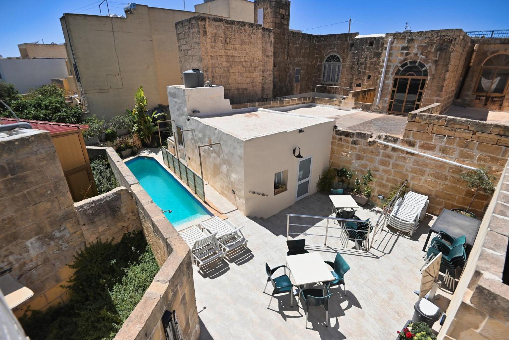 The Cloisters Bed And Breakfast Xagħra Kültér fotó