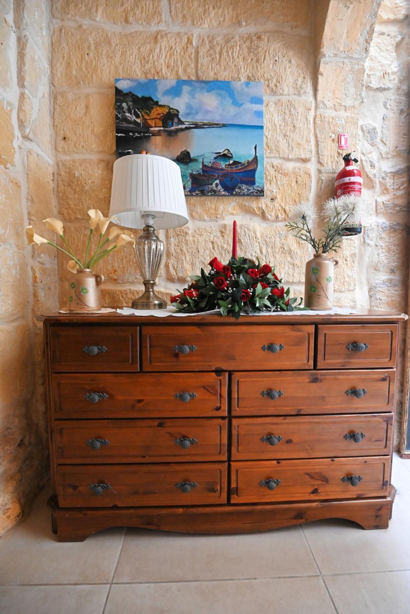 The Cloisters Bed And Breakfast Xagħra Kültér fotó