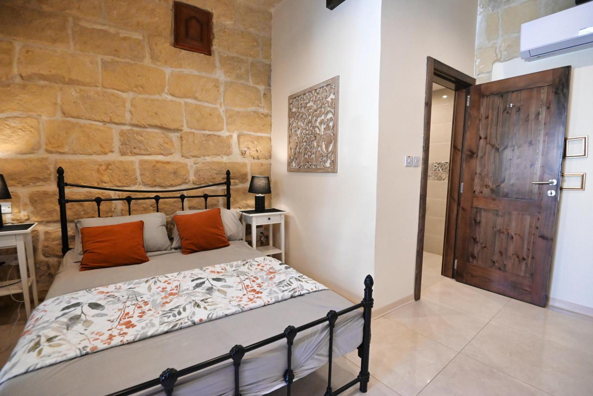 The Cloisters Bed And Breakfast Xagħra Kültér fotó