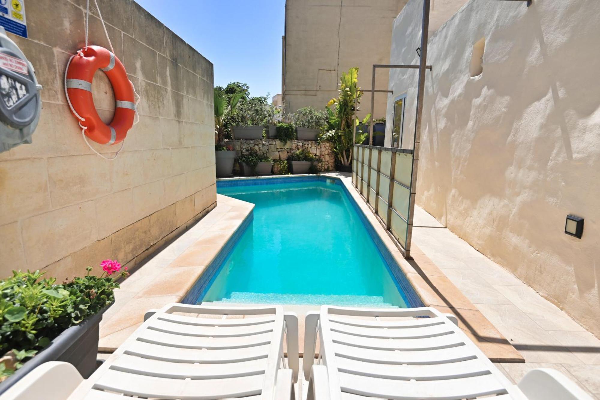 The Cloisters Bed And Breakfast Xagħra Kültér fotó